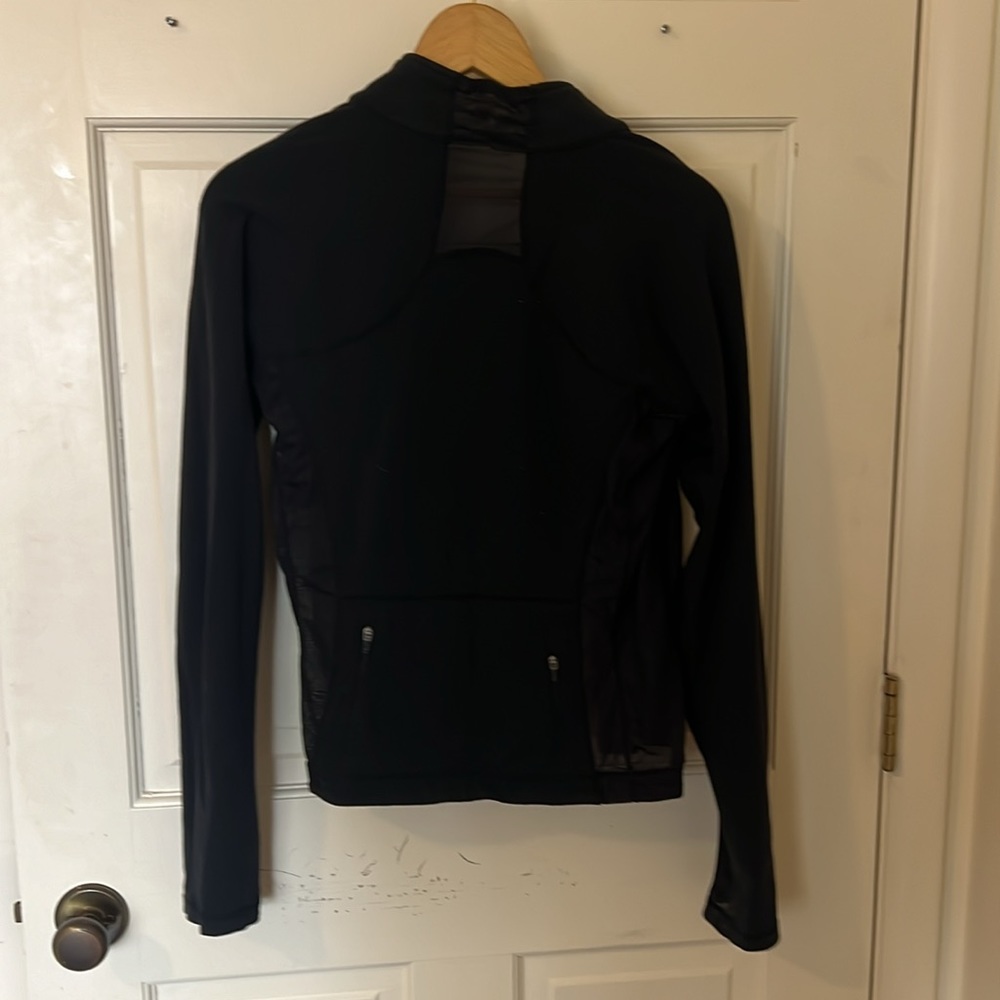 Black jacket - Picture 6 of 9